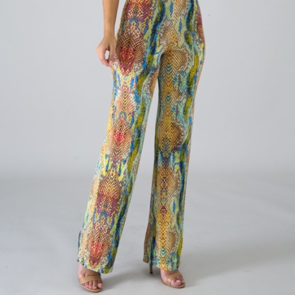 Animal Print Open Back Slim fit Flared Jumpsuit - Picture 5 of 5